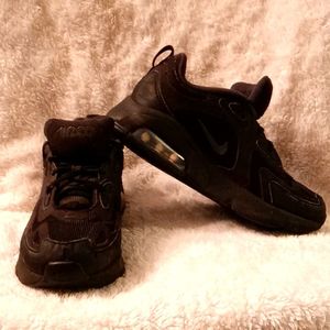 Air Max 200 size 5 Y